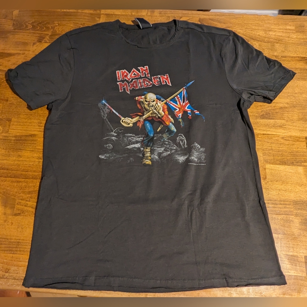 Iron Maiden Amplified T-shirt 2XL
